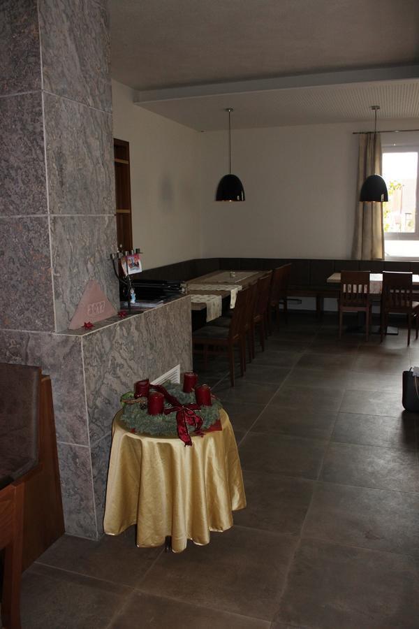 Gasthof Linde-Classico Bad Mergentheim Bagian luar foto